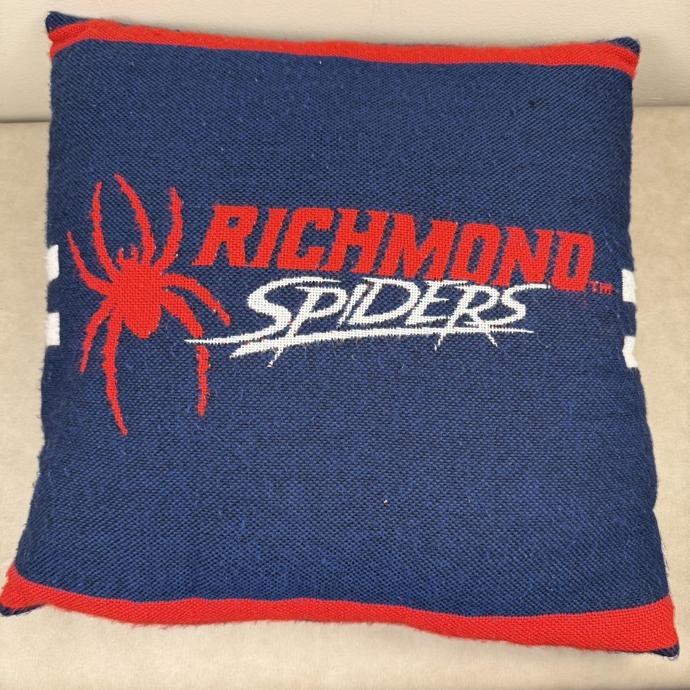 Vintage UNIVERSITY OF RICHMOND SPIDERS  Basketball 19 In Throw Pillow Red Blue